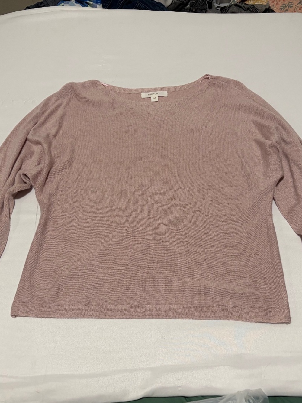 NWOT BRIT.NY Dusty Pink Soft Cashmere Blend Lightweight Knit Sweater Size M